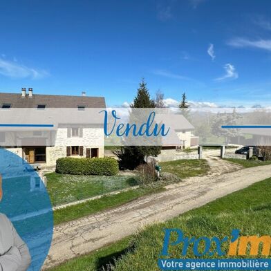 Maison 8 pièces 599000 €