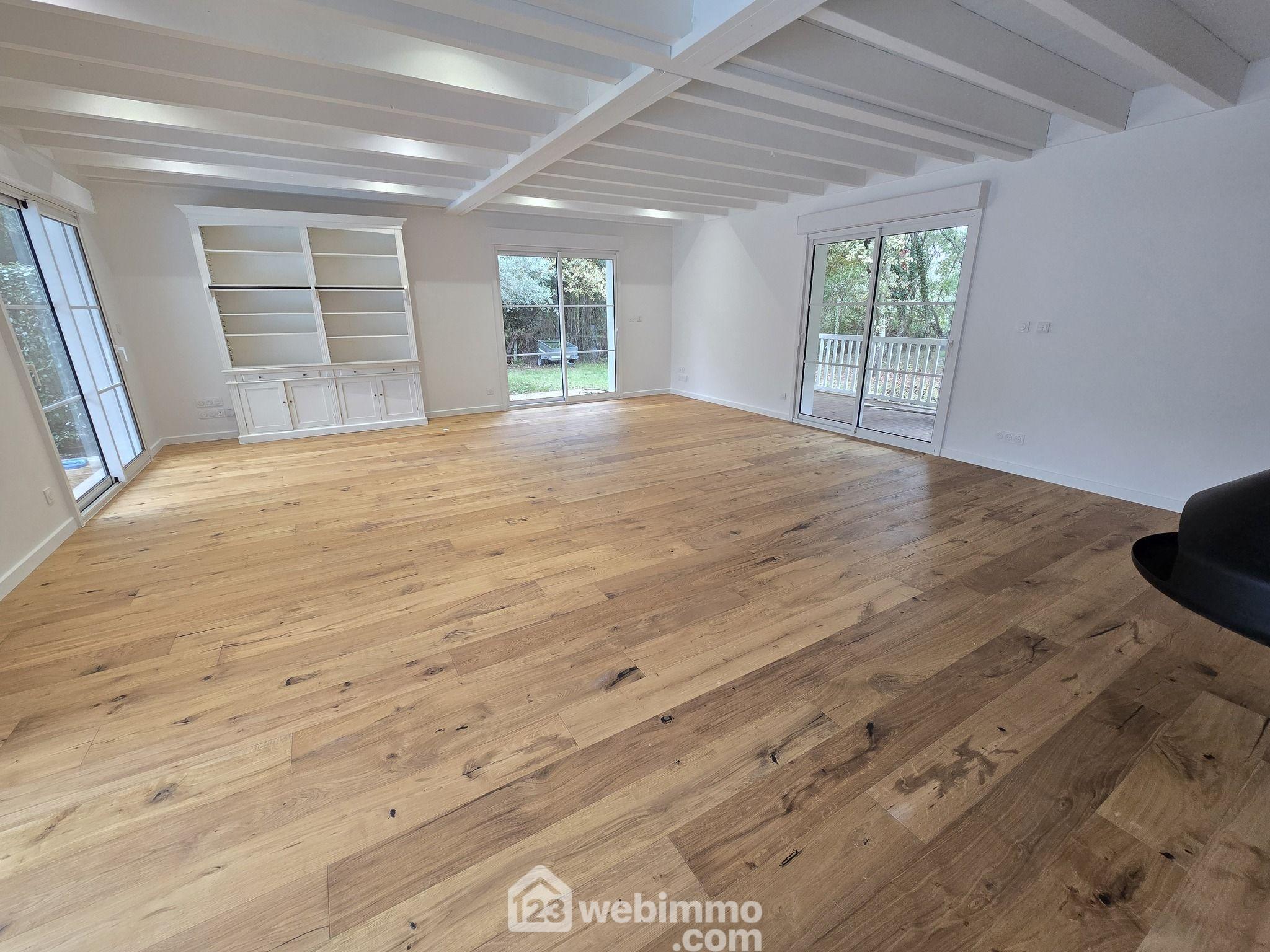 Photo Maison - 186.33m² - Le pian-Médoc image 3/4