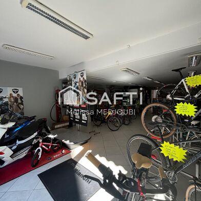 Immeuble  210000 €