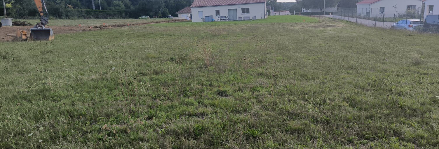 Terrain  1267 m² à vendre à Saint-Jouvent (87510)