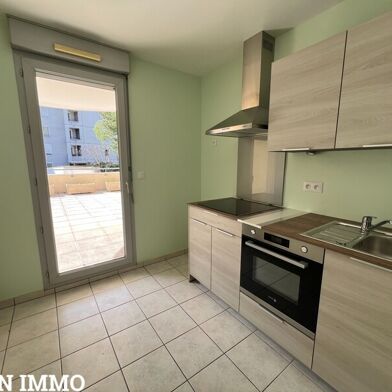 Appartement 2 pièces 750 €