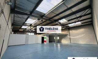 Commerce  395 m² à louer à Mauguio (34130)