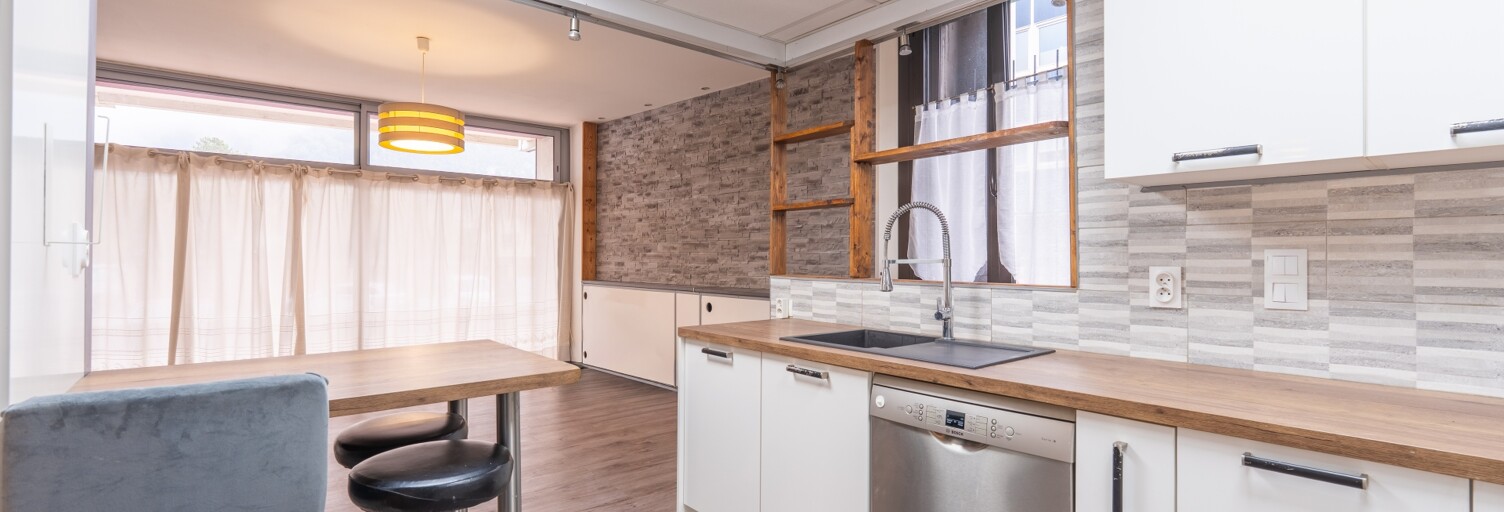 Appartement 4 Pièces 99 m² à vendre à Cluses (74300)