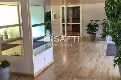 Appartement 5 pièces 107500 €