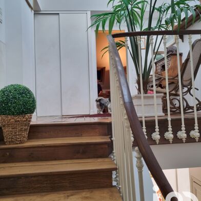 Appartement 8 pièces 780000 €