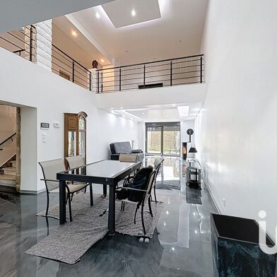 Maison 10 pièces 390000 €