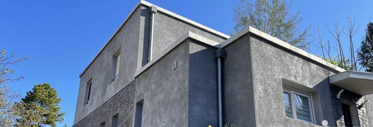 Maison 8 Pièces 132 m² à vendre à Aubenas (07200)