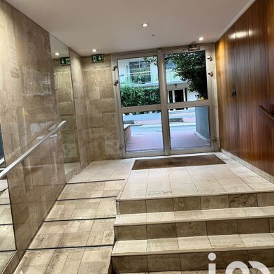 Appartement 4 pièces 725000 €