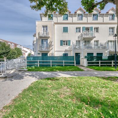 Appartement 3 pièces 230000 €