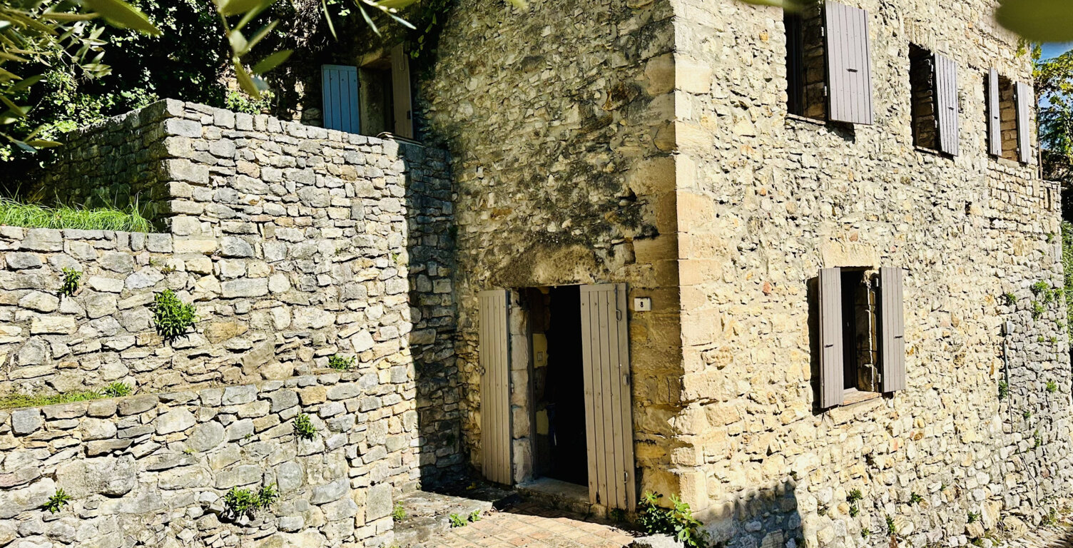 Le plus beau village de la vallée de la Cèze... — photo 1