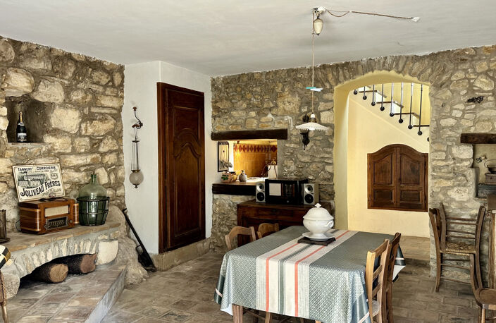 Le plus beau village de la vallée de la Cèze... — photo 4