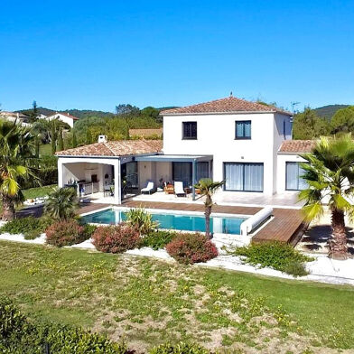 Maison 5 pièces 649000 €