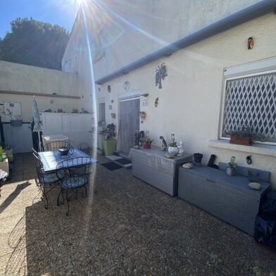 Appartement 3 pièces 160000 €