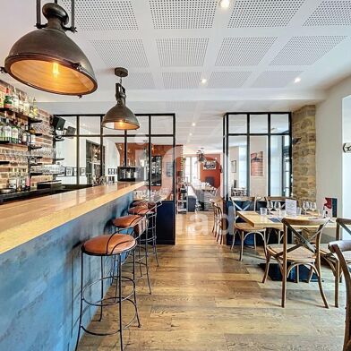 Commerce  375000 €