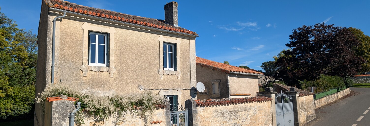 Maison 7 Pièces 115 m² à vendre à Champmillon (16290)