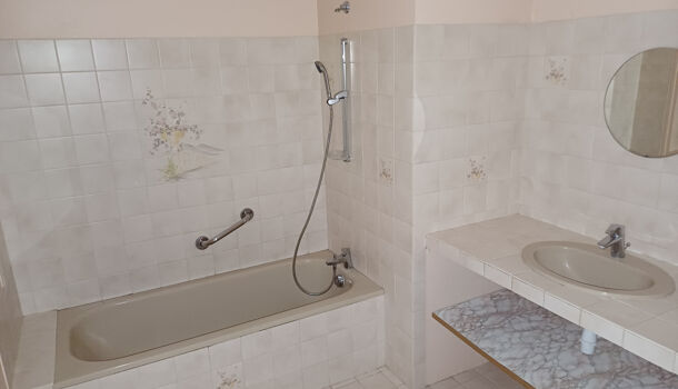 Appartement 2 pièces  à vendre Aubenas 07200