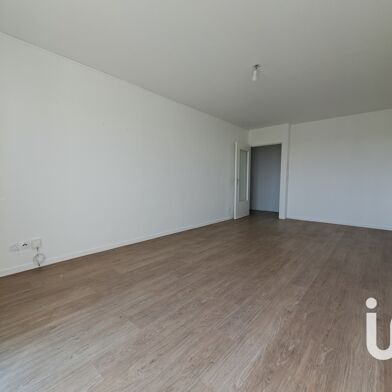 Appartement 3 pièces 102500 €