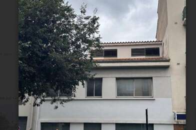 Commerce  159000 €