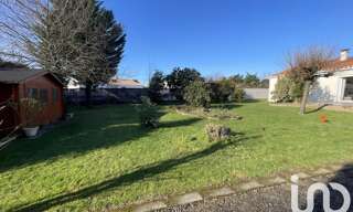 Terrain  932 m² à vendre à Les Sables-d'Olonne (85180)