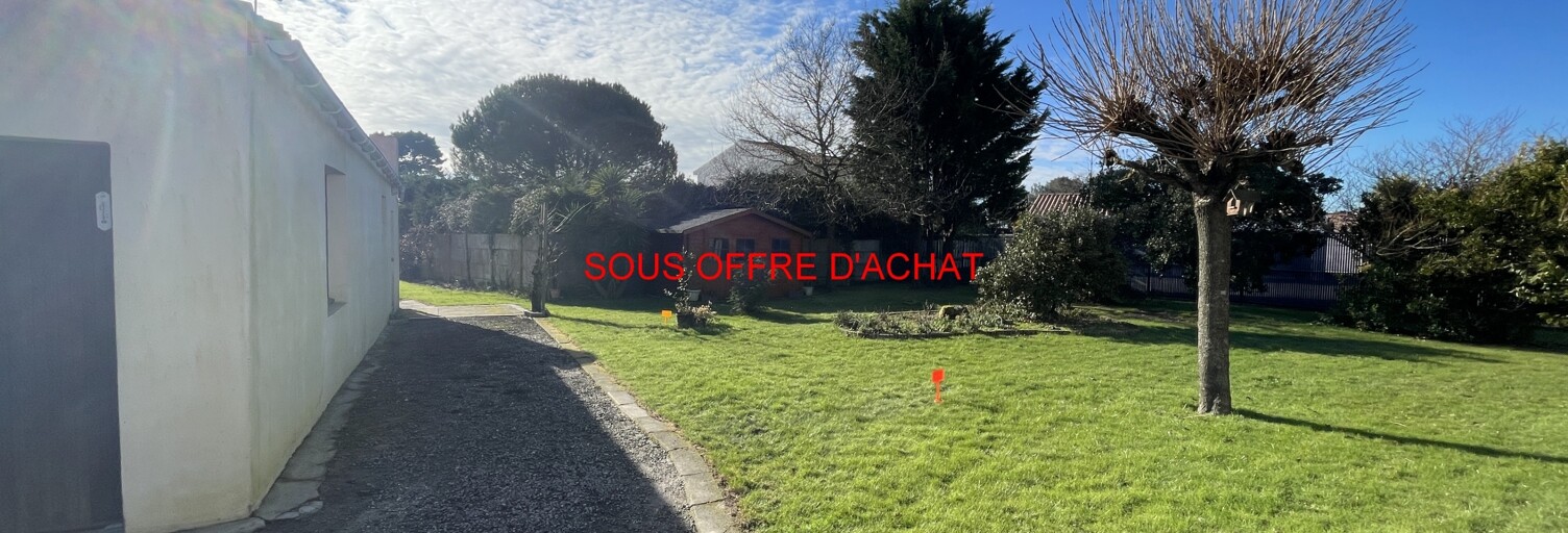 Terrain  932 m² à vendre à Les Sables-d'Olonne (85180)
