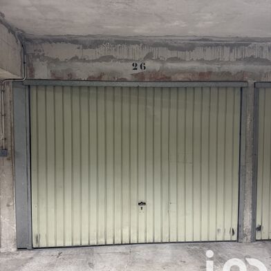 Garage  16000 €