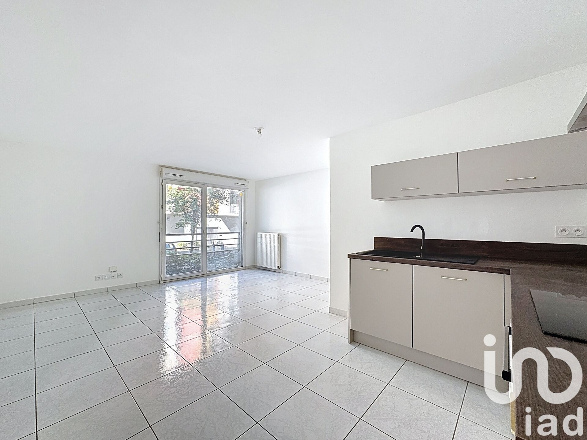 Grenoble - 58m² - 3p. - 2ch.