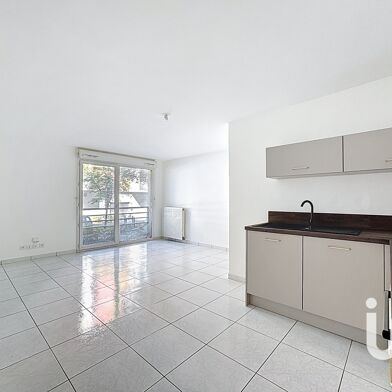 Appartement 3 pièces 105000 €