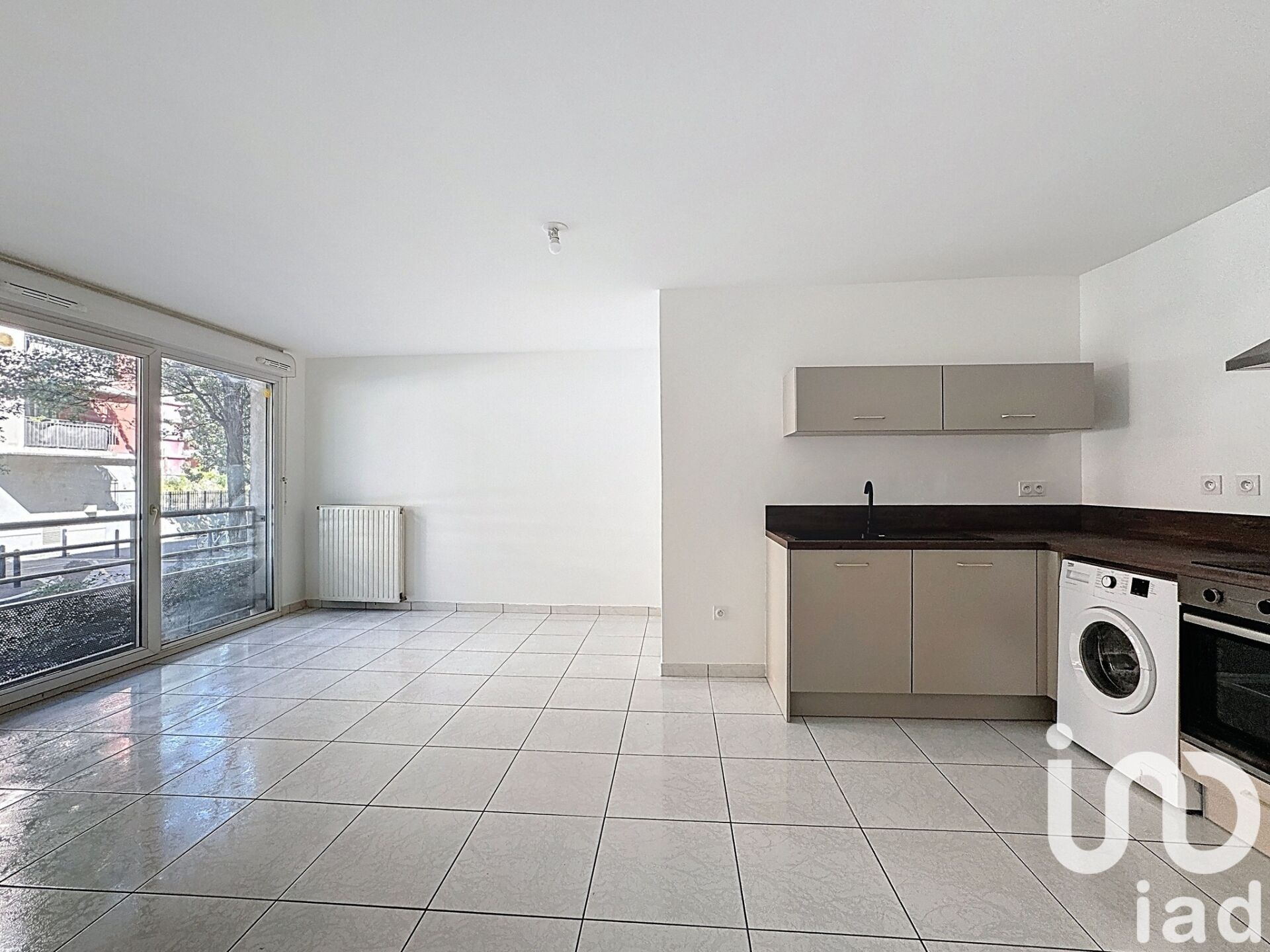 Vente Appartement 3 pièces - Photo 2