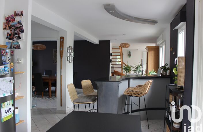 Vente Maison/villa 9 pièces — photo 5