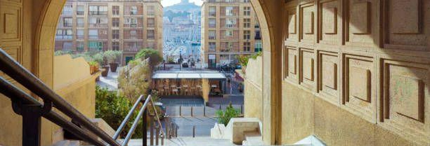 Commerce  100 m² à vendre à Marseille 2 (13002)