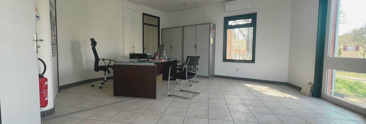Bureau  89 m² à vendre à Pertuis (84120)