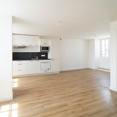 Appartement 3 pièces 244000 €