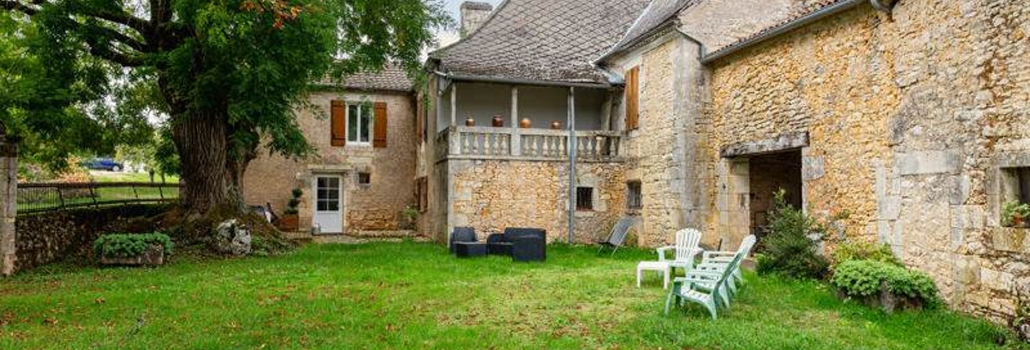 Maison 10 Pièces 230 m² à vendre à Saint-Jory-las-Bloux (24160)