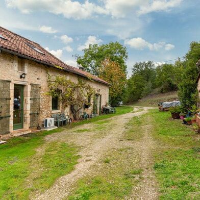 Maison 4 pièces 228975 €