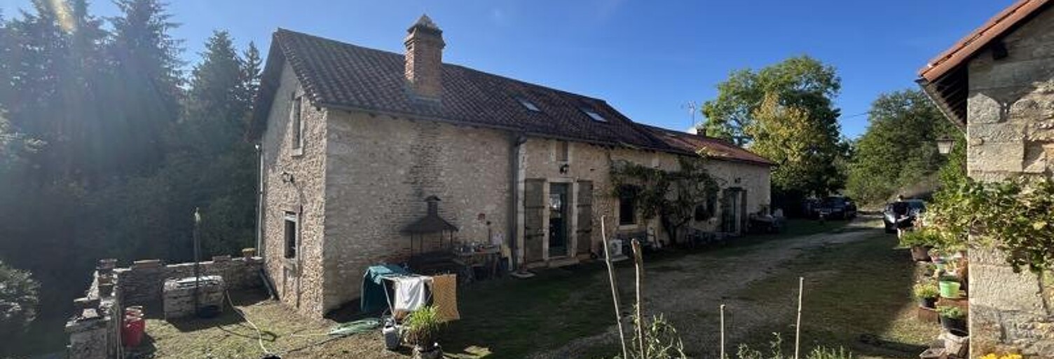 Maison 4 Pièces 156 m² à vendre à Cubjac-Auvézère-Val d'Ans (24640)