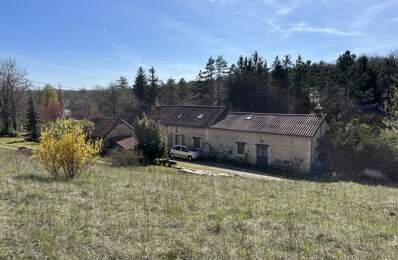 Maison en pierre de 4 pièces principales — photo du bien