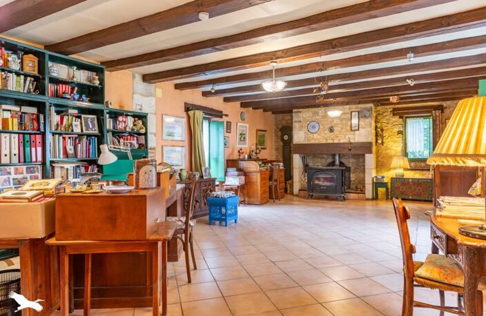 Maison en pierre de 4 pièces principales — photo 4