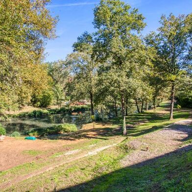 Maison 5 pièces 599000 €