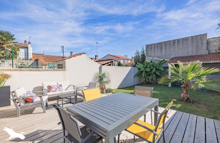 Vente maison 4 pièces 82 m² Rochefort (17300) — photo 4