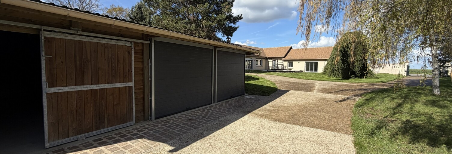 Maison 6 Pièces 175 m² à vendre à La Villeneuve-en-Chevrie (78270)