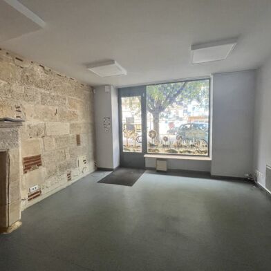 Immeuble  307110 €