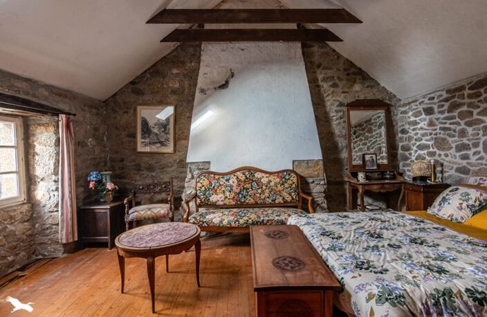 Maison en pierre de 5 pièces principales — photo 4