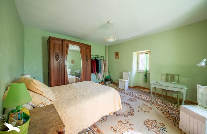 Maison en pierre de 4 pièces principales — photo 3