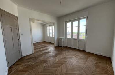 Appartement de 4 pièces principales — photo du bien