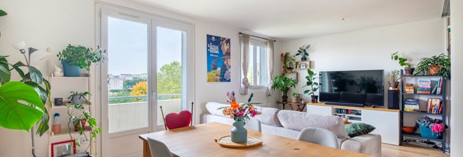 Appartement 4 Pièces 62 m² à vendre à Bron (69500)