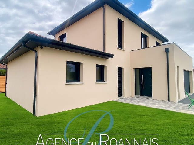 Maison neuve à vendre à POUILLY-SOUS-CHARLIEU de 4 chambres — photo du bien