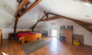 Maison 9 Pièces 265 m² à vendre à Saint-Vincent-Rive-d'Olt (46140)