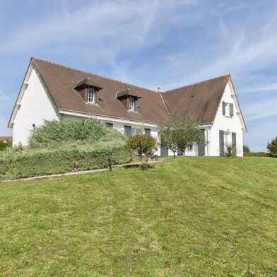 Maison 8 pièces 421200 €