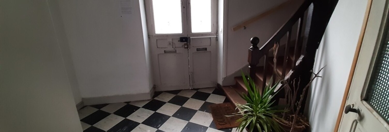 Appartement 5 Pièces 50 m² à vendre à Villefranche-de-Rouergue (12200)