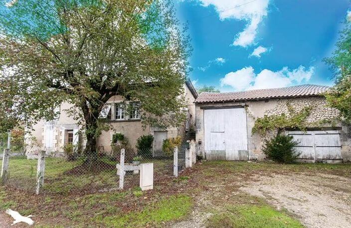 Maison en pierre de 4 pièces principales — photo 2